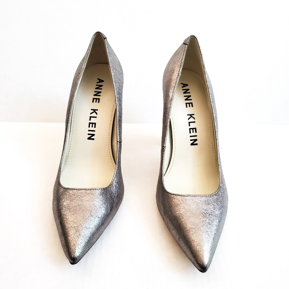silver heels size 8